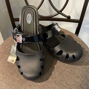 Dr Scholl’s  Black Dance Wedge Clog NWT Size 7